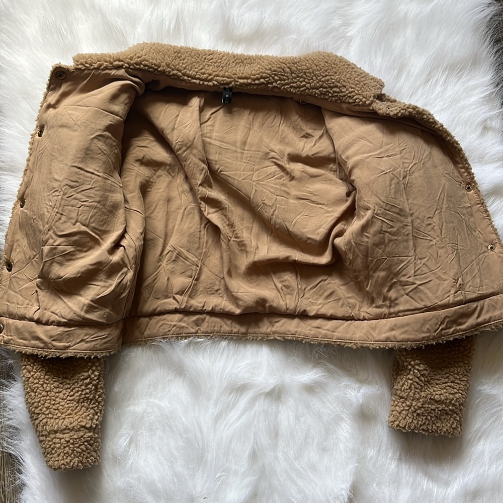 Zaful tan cropped jacket Small - Picture 4 of 6